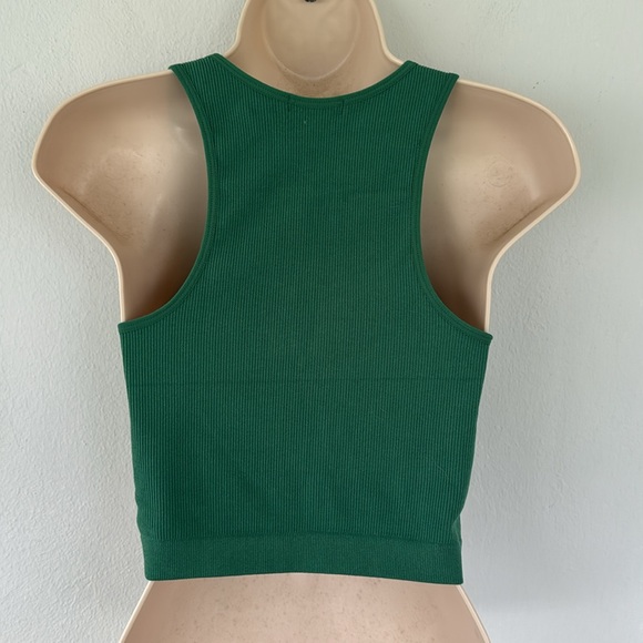 Bozzolo kelly green ribbed bodycon sleeveless crop top size small/medium - Picture 7 of 8